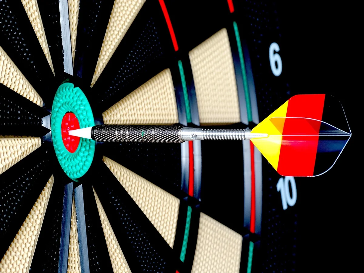 dart, arrow, direct hit, play darts, target, game, goal, purposefully, center, accurate, dart, dart, dart, dart, dart, target, target, target, goal, accurate, accurate - accurate spiritual advisors