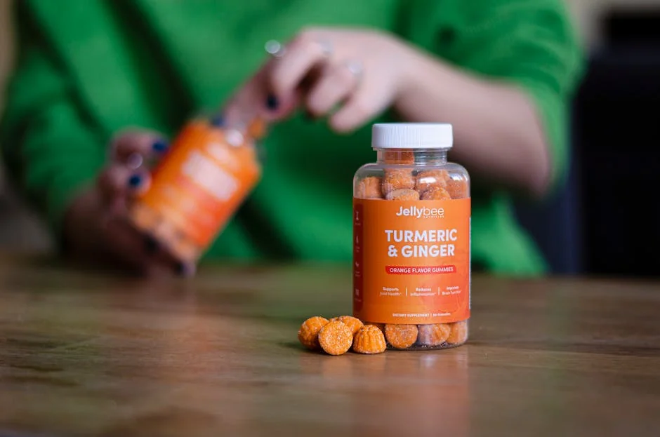 Close-up of Jellybee turmeric and ginger gummies promoting health and immunity. - immune support